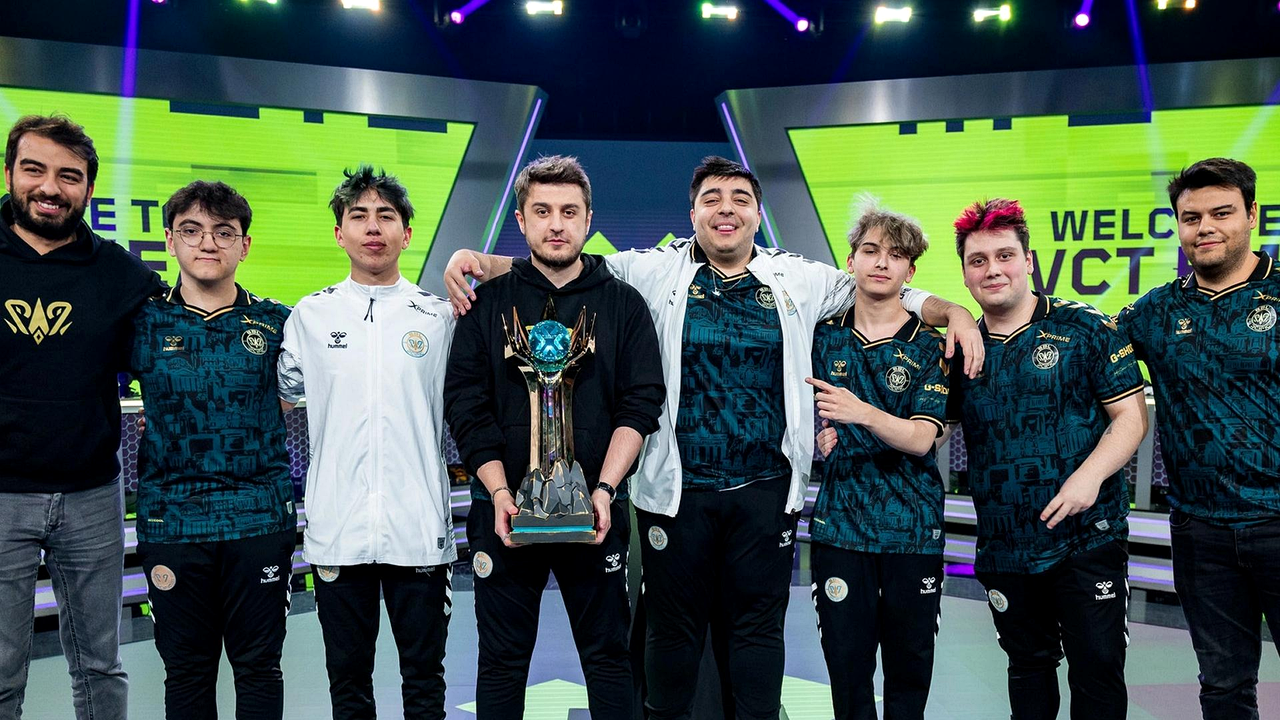 Heretics and BBL Bring Different Routes to EWC Quarterfinal