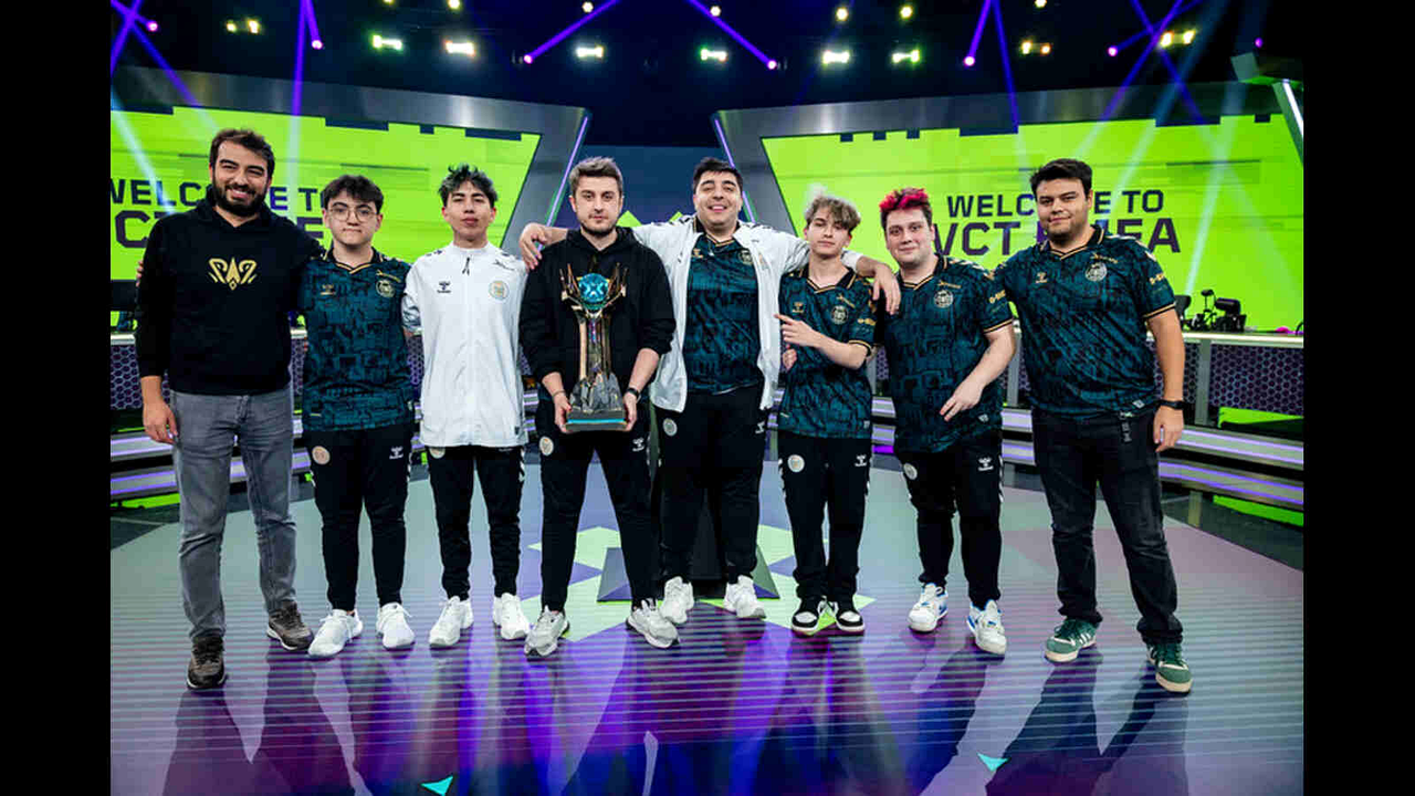 Игроки BBL показаны на изображении состава Valorant 2026 года